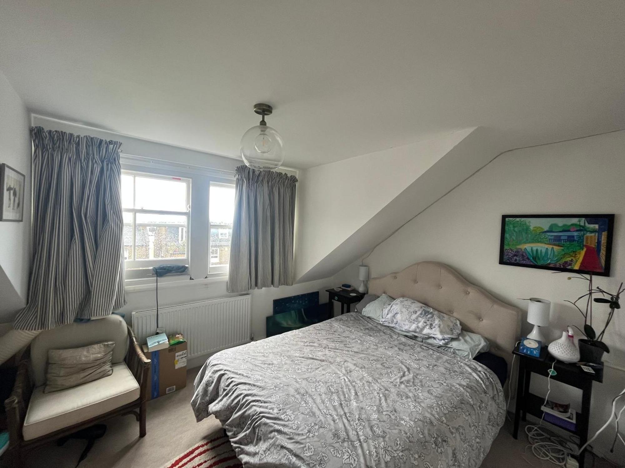 Floor 1bd Flat With Balcony - Ladbroke Grove Londen