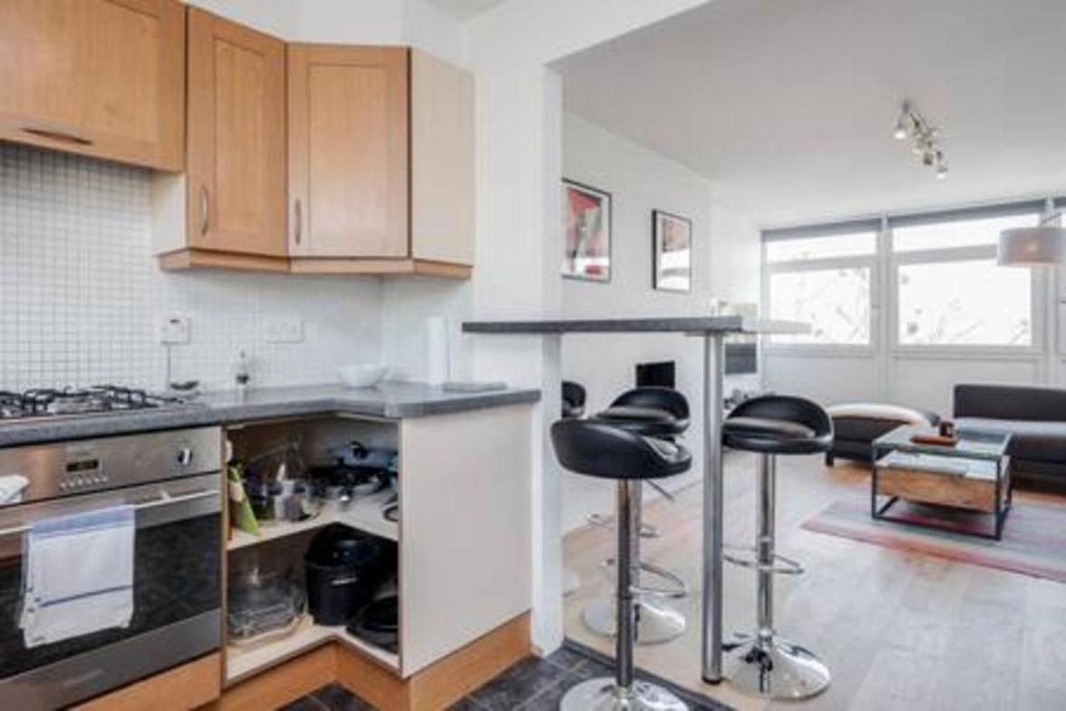 Spacious 2bed In Location Holland Park-n Hill Leilighet London