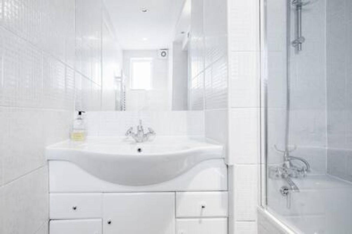 Leilighet Spacious 2bed In Location Holland Park-n Hill