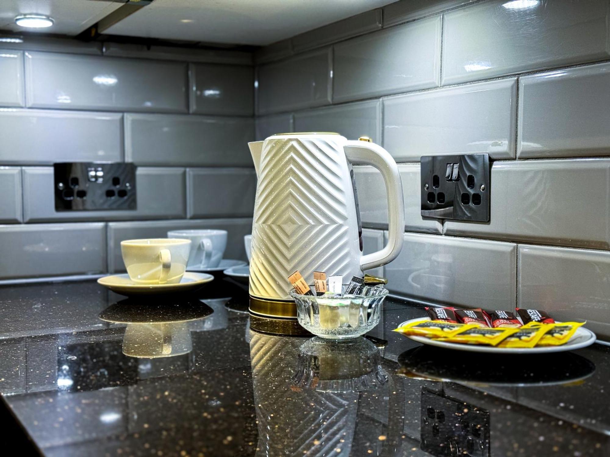 Feriehus Luxurious 3bed House With Bath & Garden London