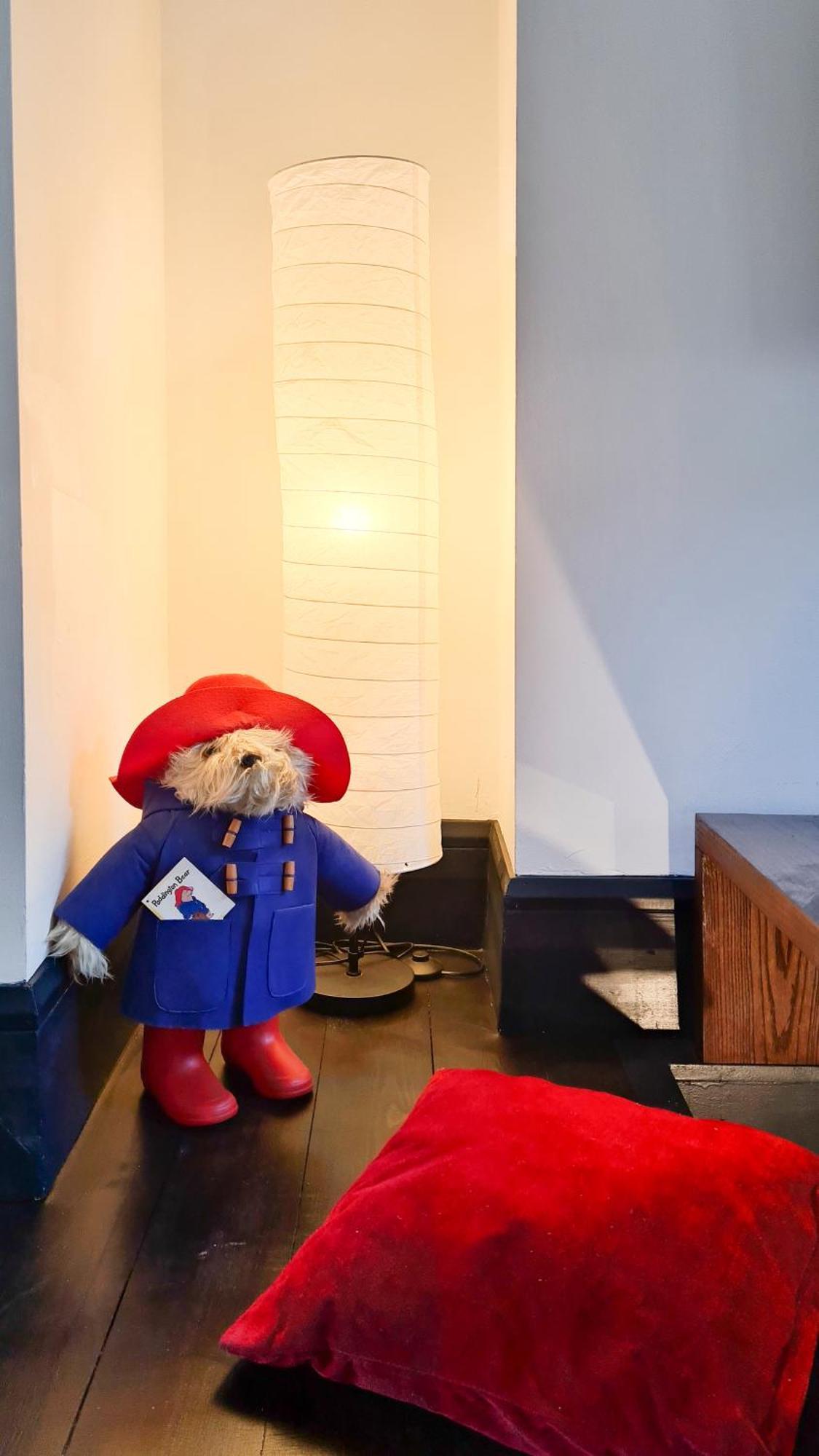 Unique And Cozy In Apartment *