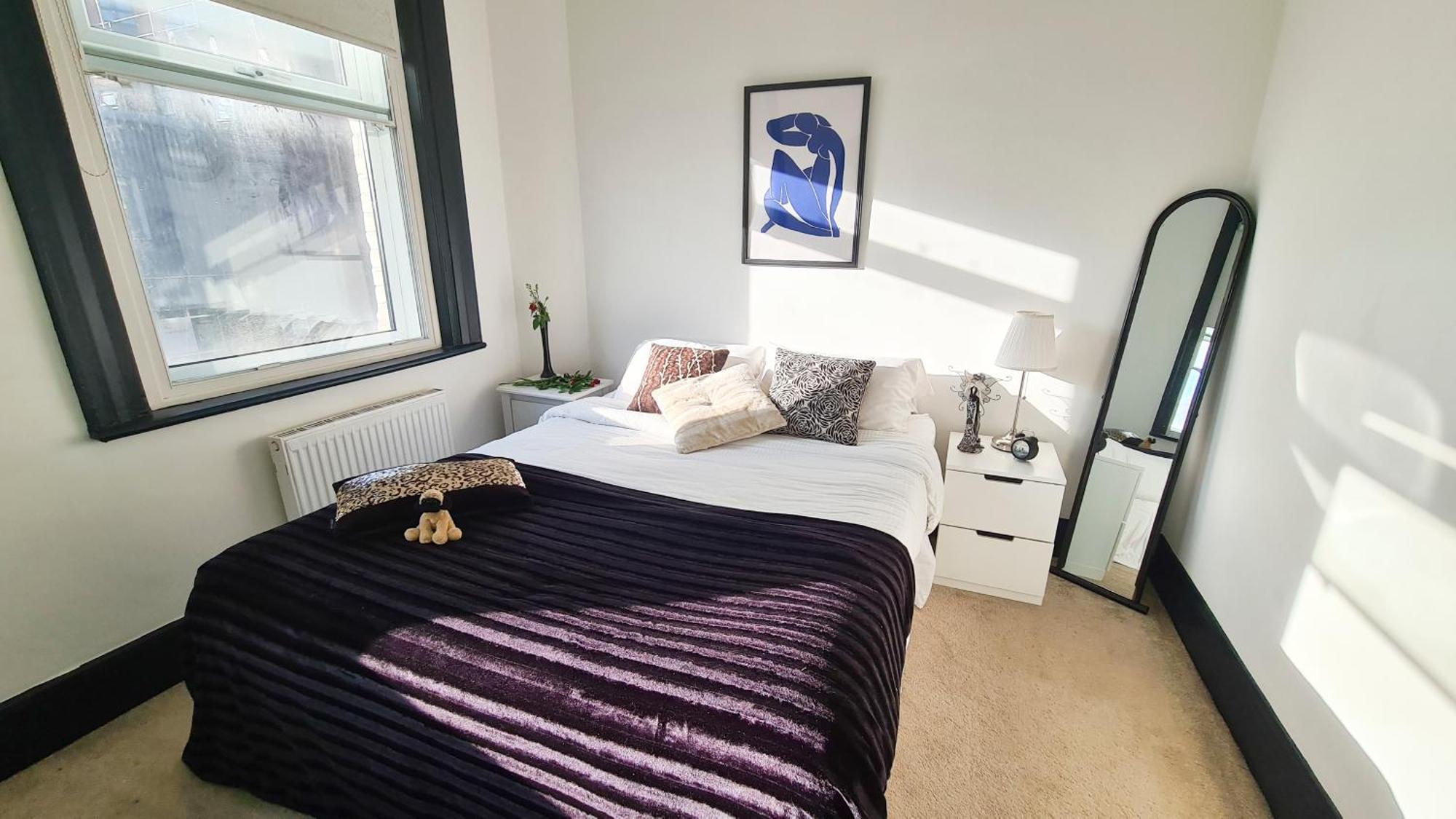 Unique And Cozy In London
