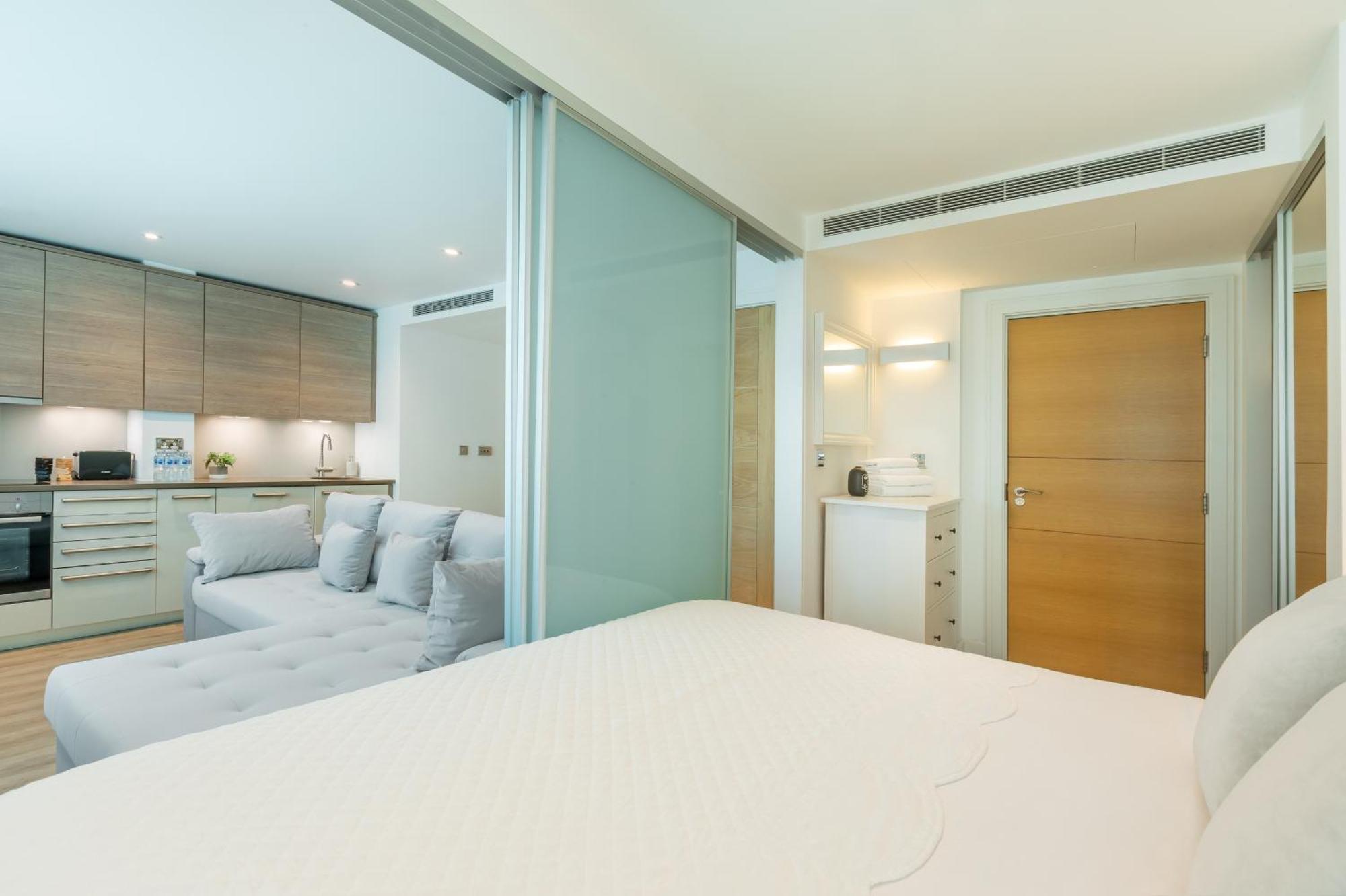 Apartment 83 Anchor House