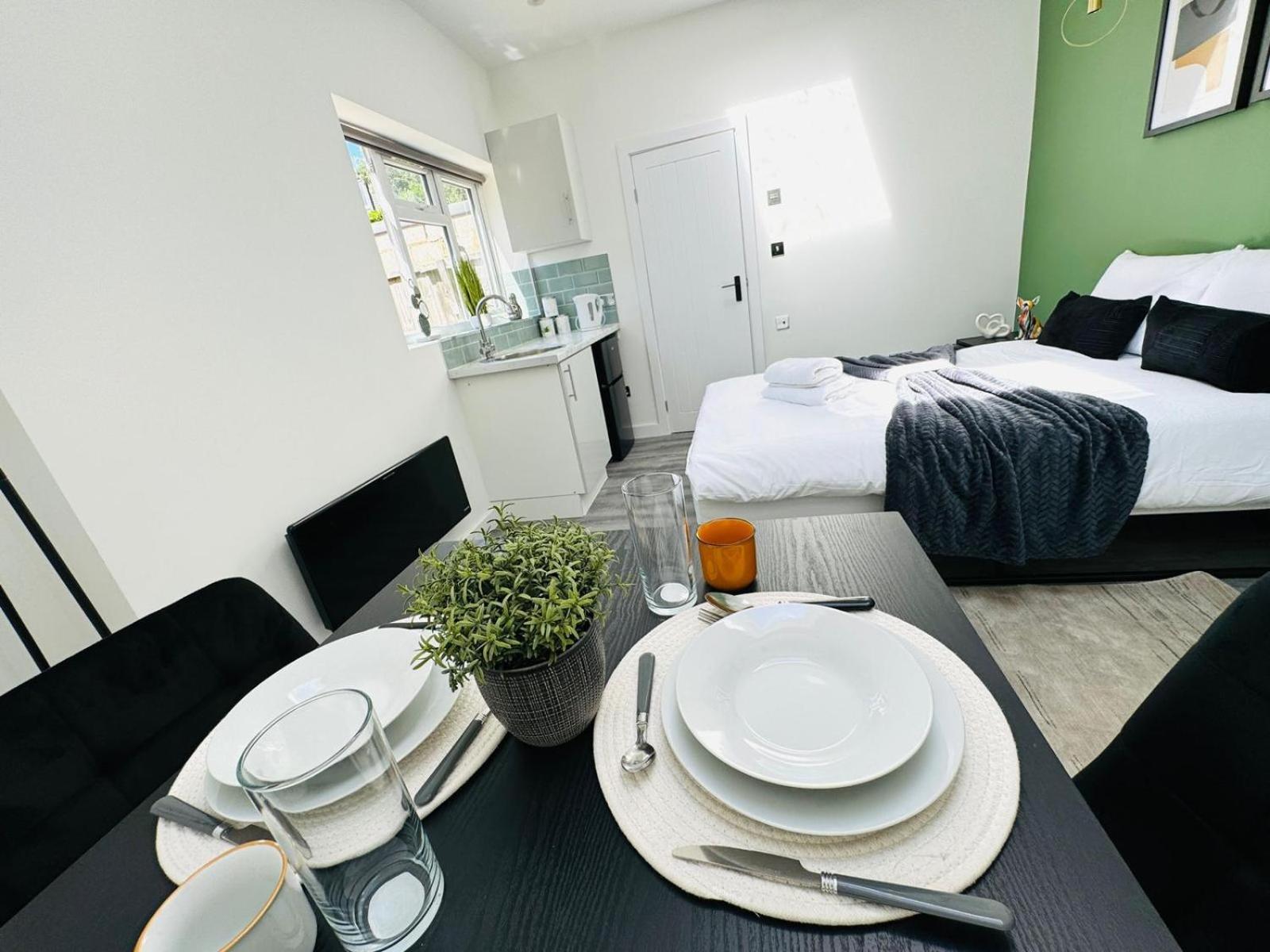 Luxury Flats, Ideal For Tourists Londen