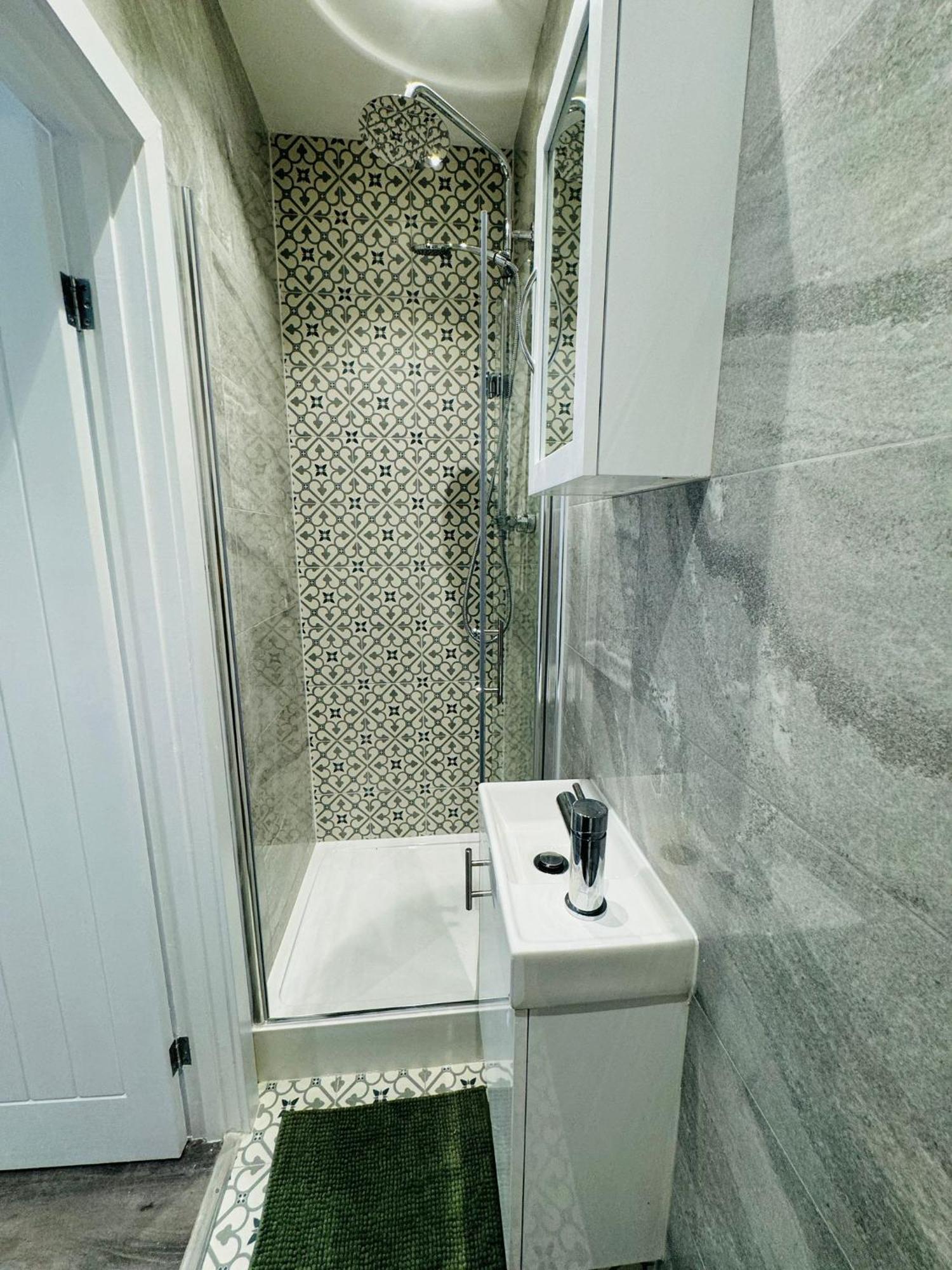 Luxury Flats, Ideal For Tourists * Londen