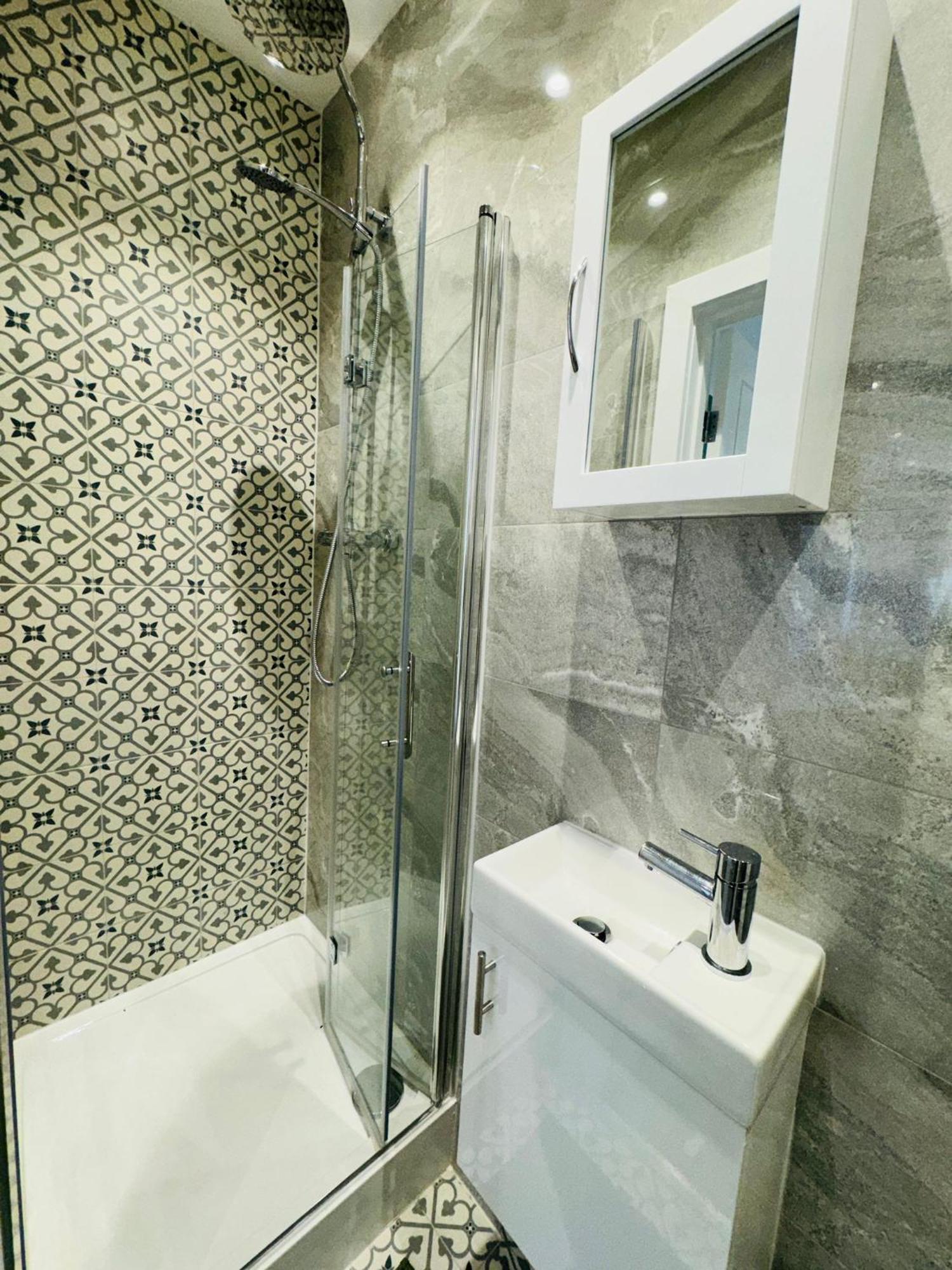 Luxury Flats, Ideal For Tourists * Londen