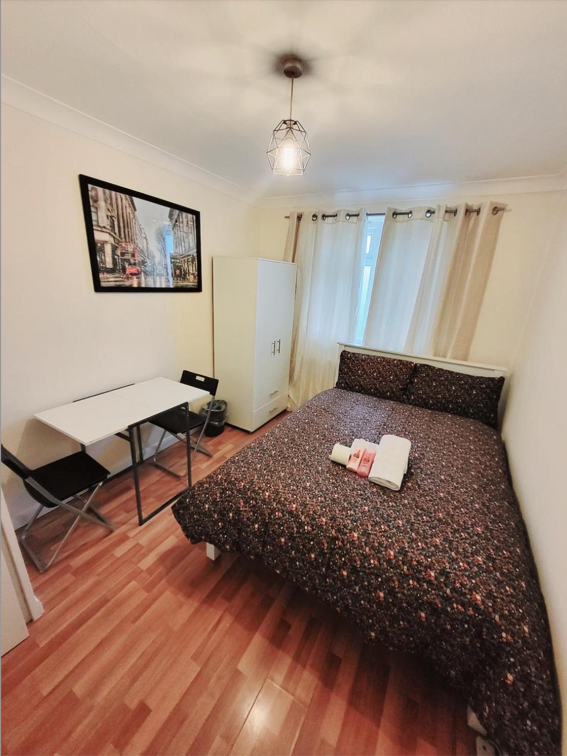 Lägenhet Huge And Affordable 3 Bedroom Flat In Hammersmith For 7 People With Welcome Breakfast London