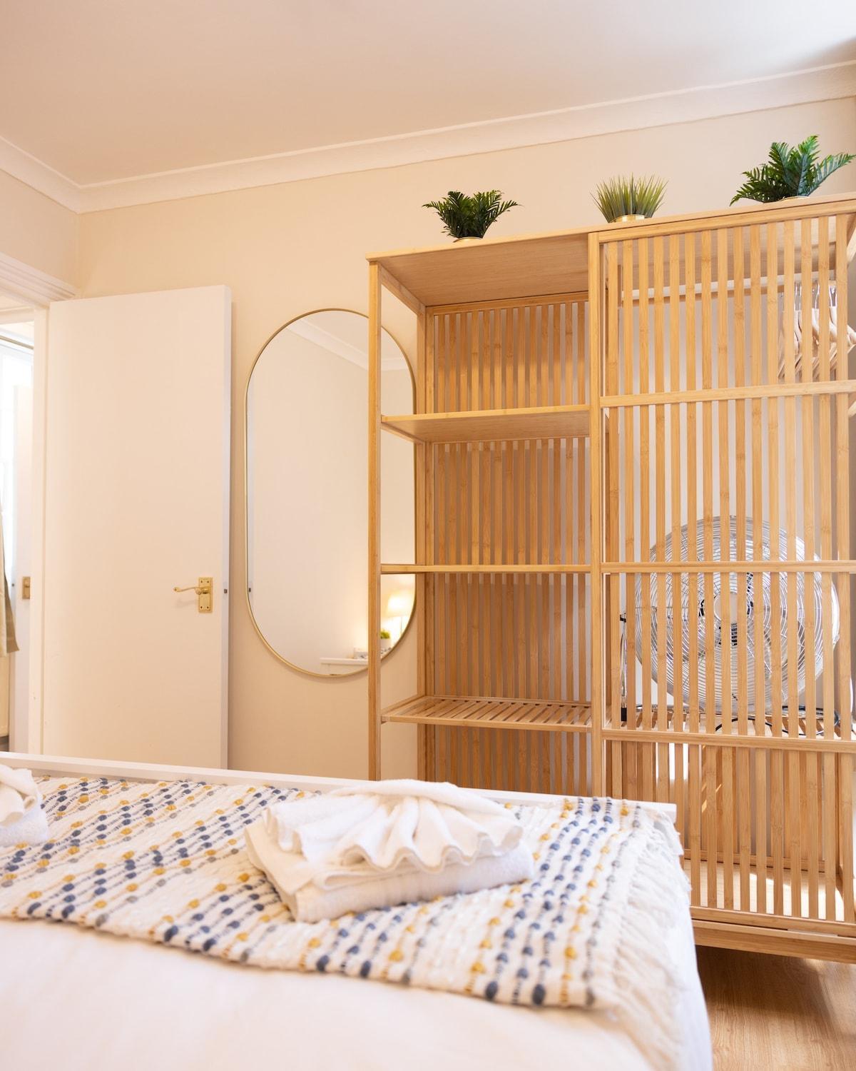 Centre Hideaway 100m From Trafalgar Square Apartment London