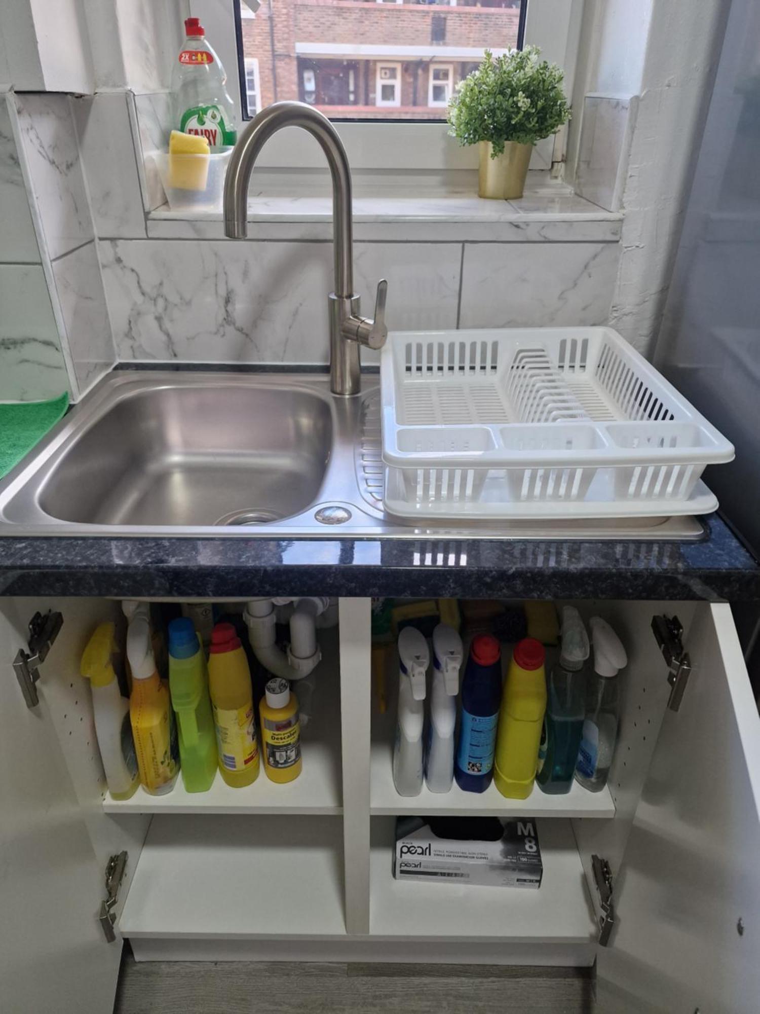 Comfortable 2 Bedrooms Flat In Oval Appartement *