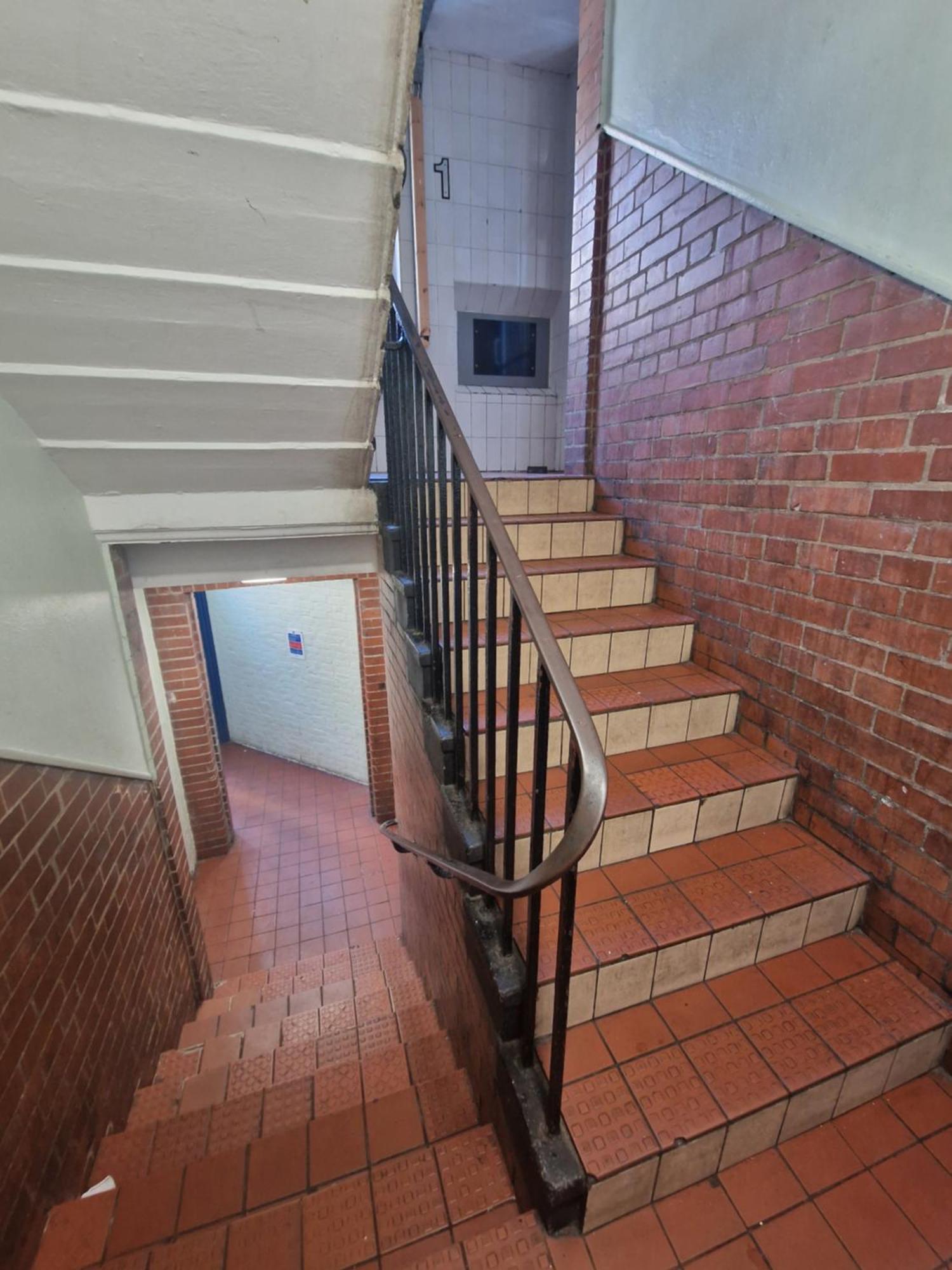 Comfortable 2 Bedrooms Flat In Oval * Londen