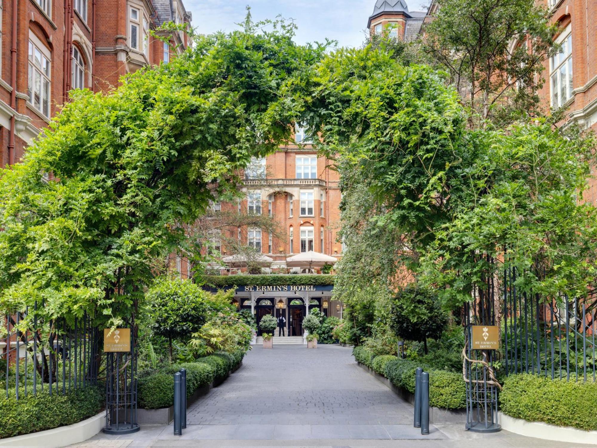 St. Ermin's Hotel, Autograph Collection 4* London