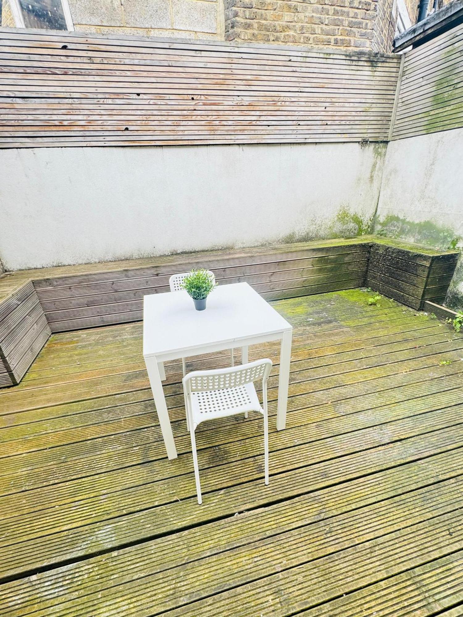 Studio Near Central * London