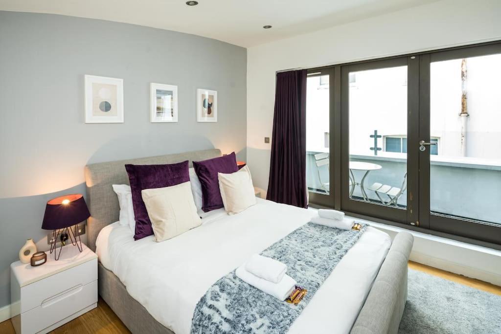Prime Location Mews! Feriehus *