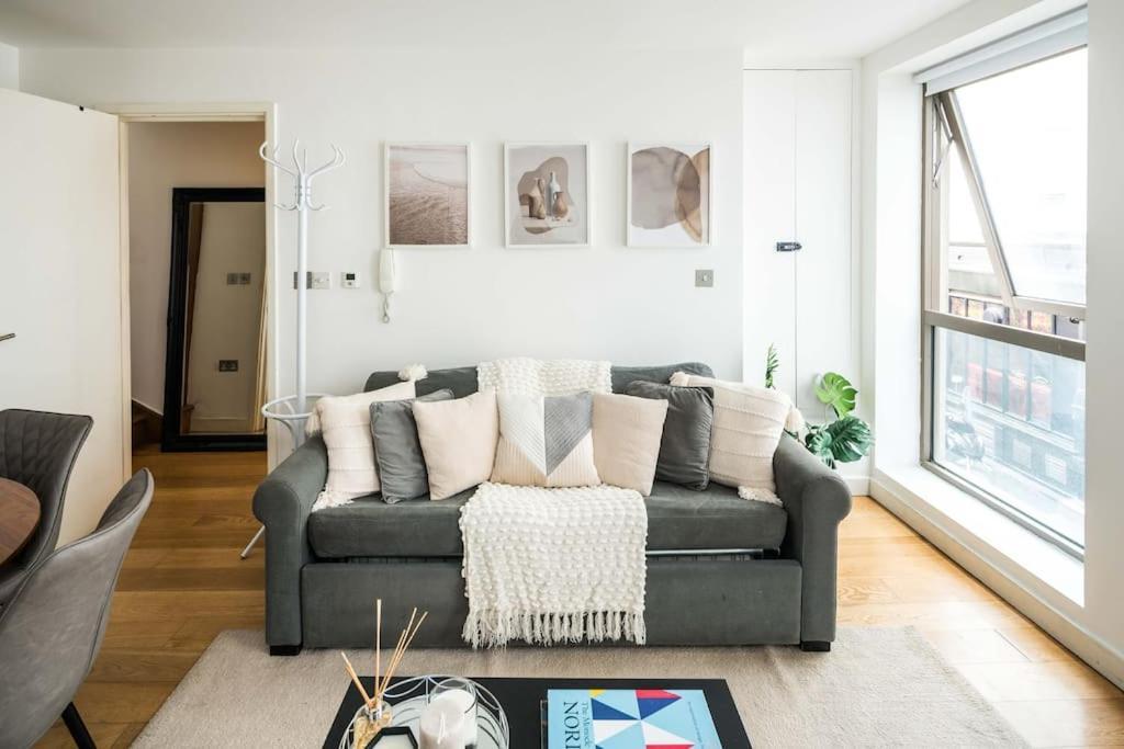 Prime Location Mews! Feriehus