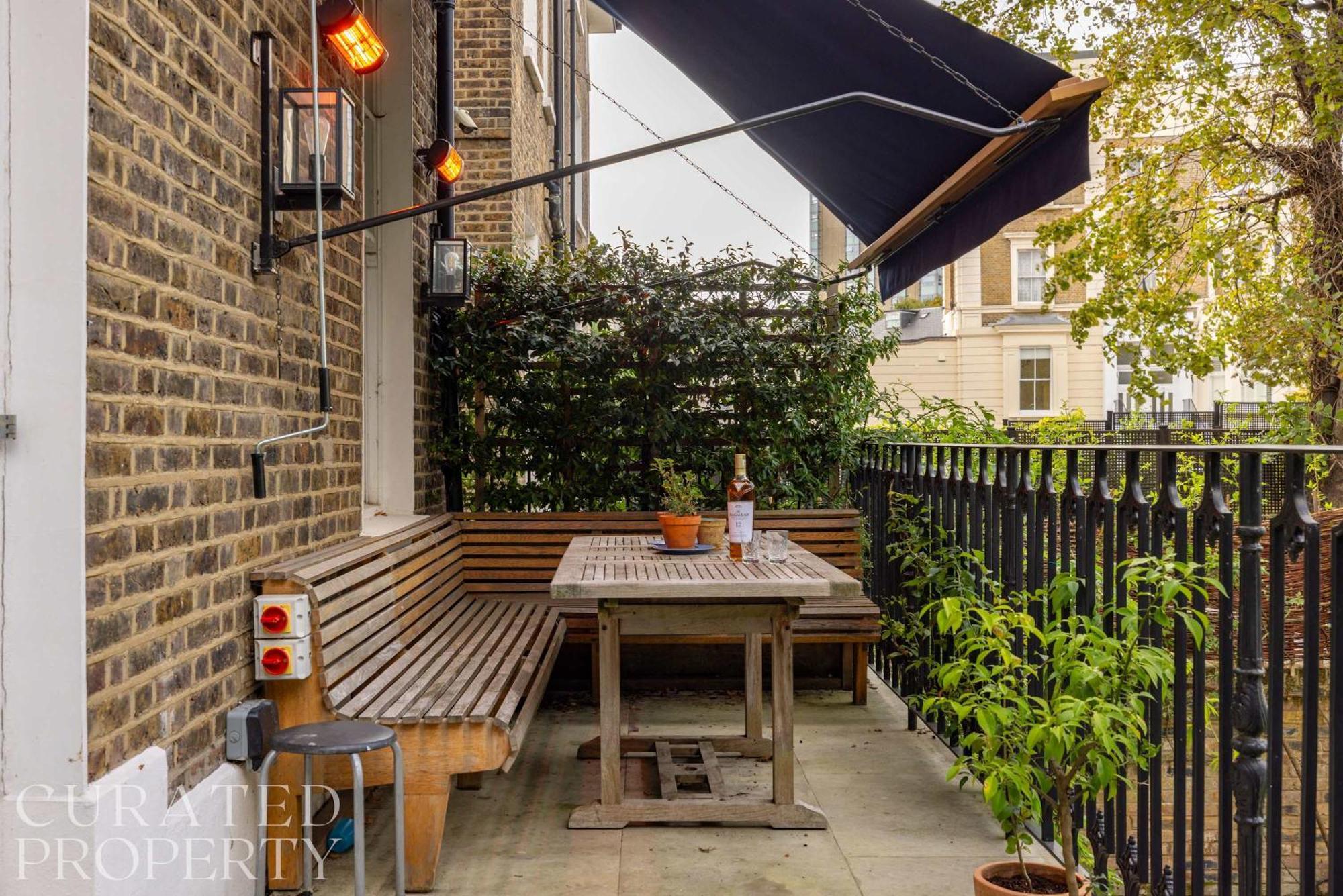 Elegant Primrose Hill Townhouse With Garden