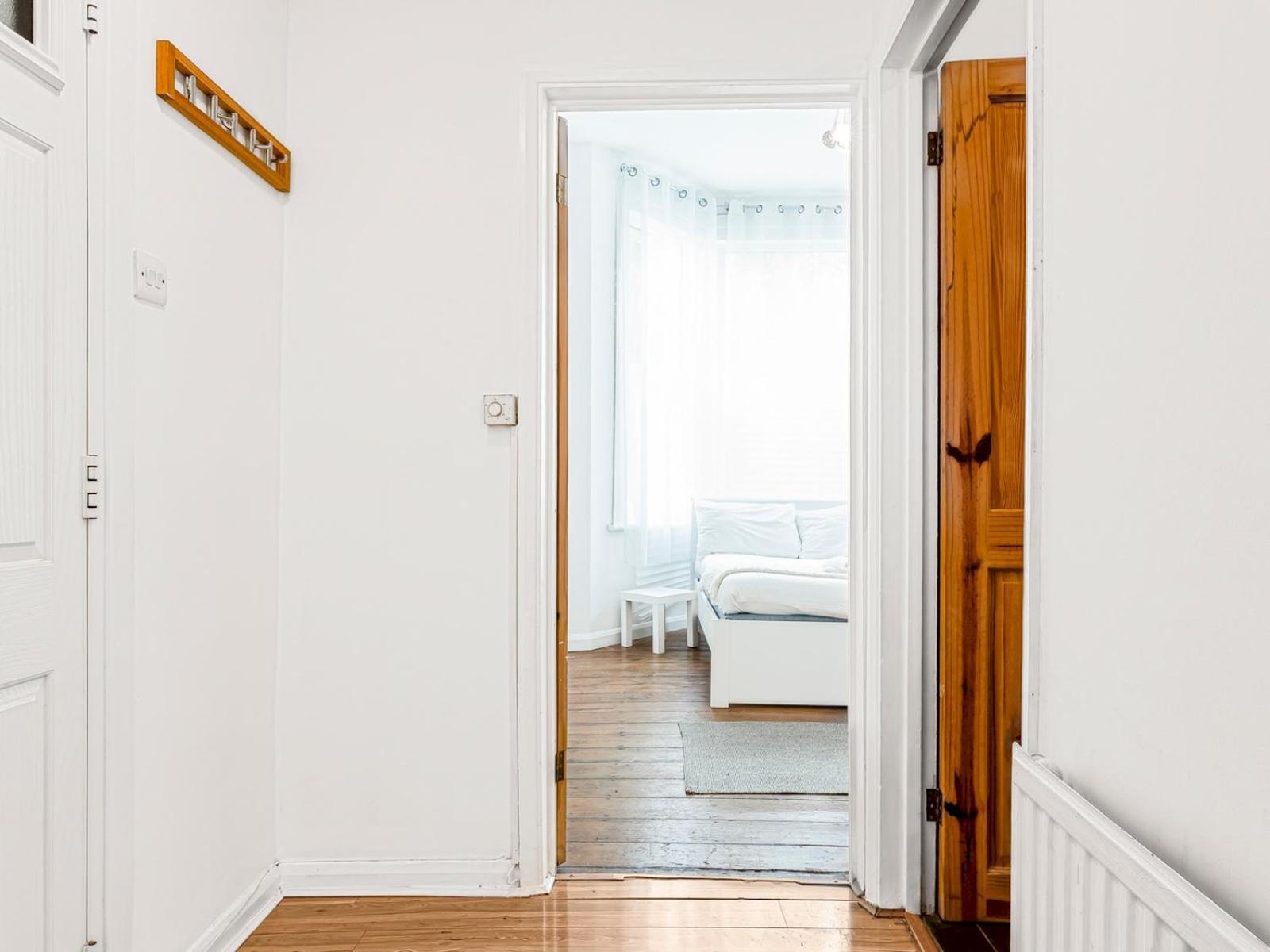 Apartment Bright & Cozy East 1-bed Flat With Garden