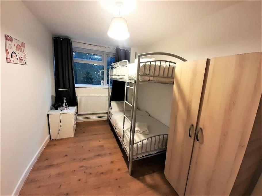 Lejlighed Zone 1, 3bedroom With A Garden *