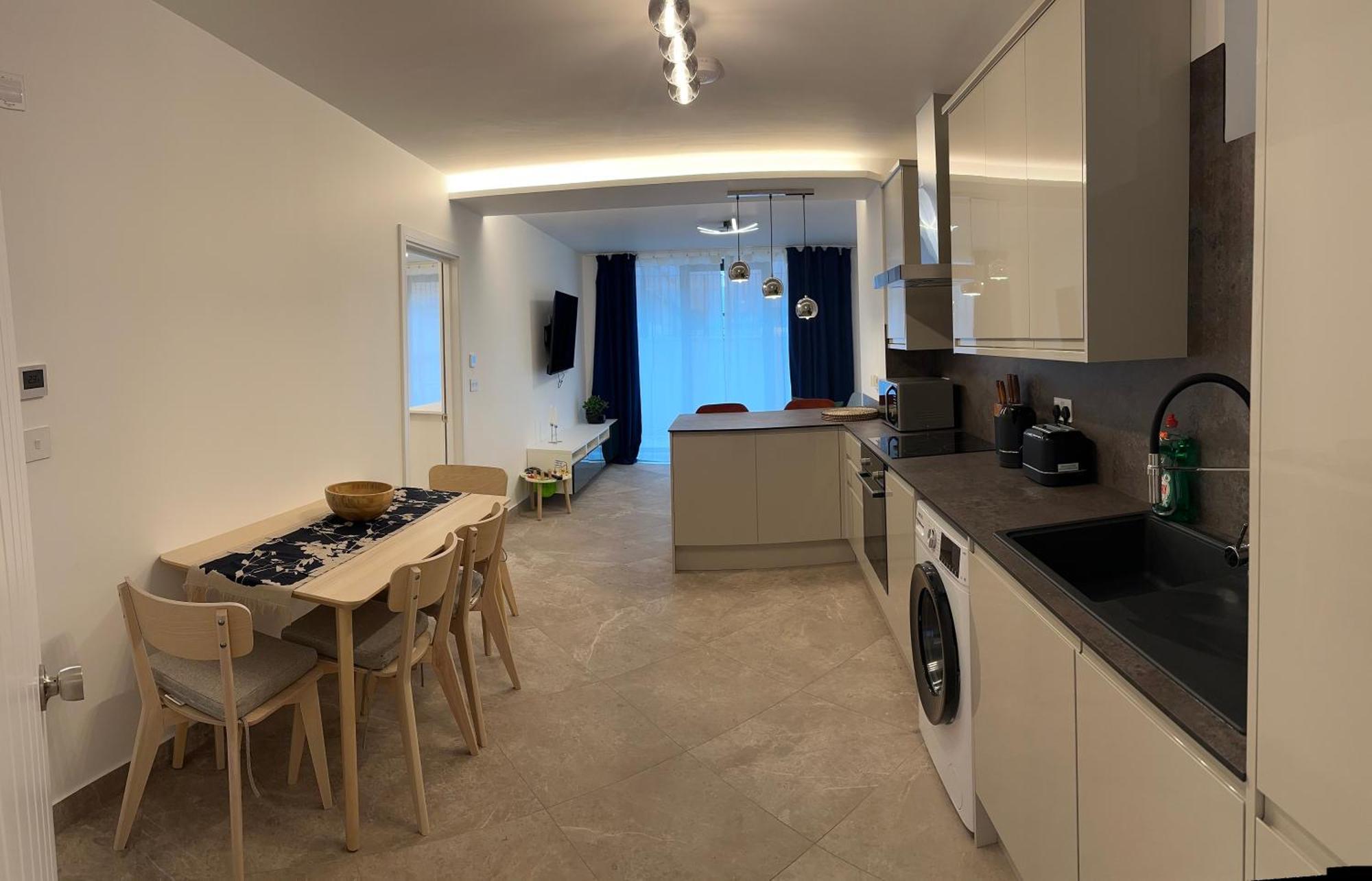 Aya's Snaresbrook Apartment