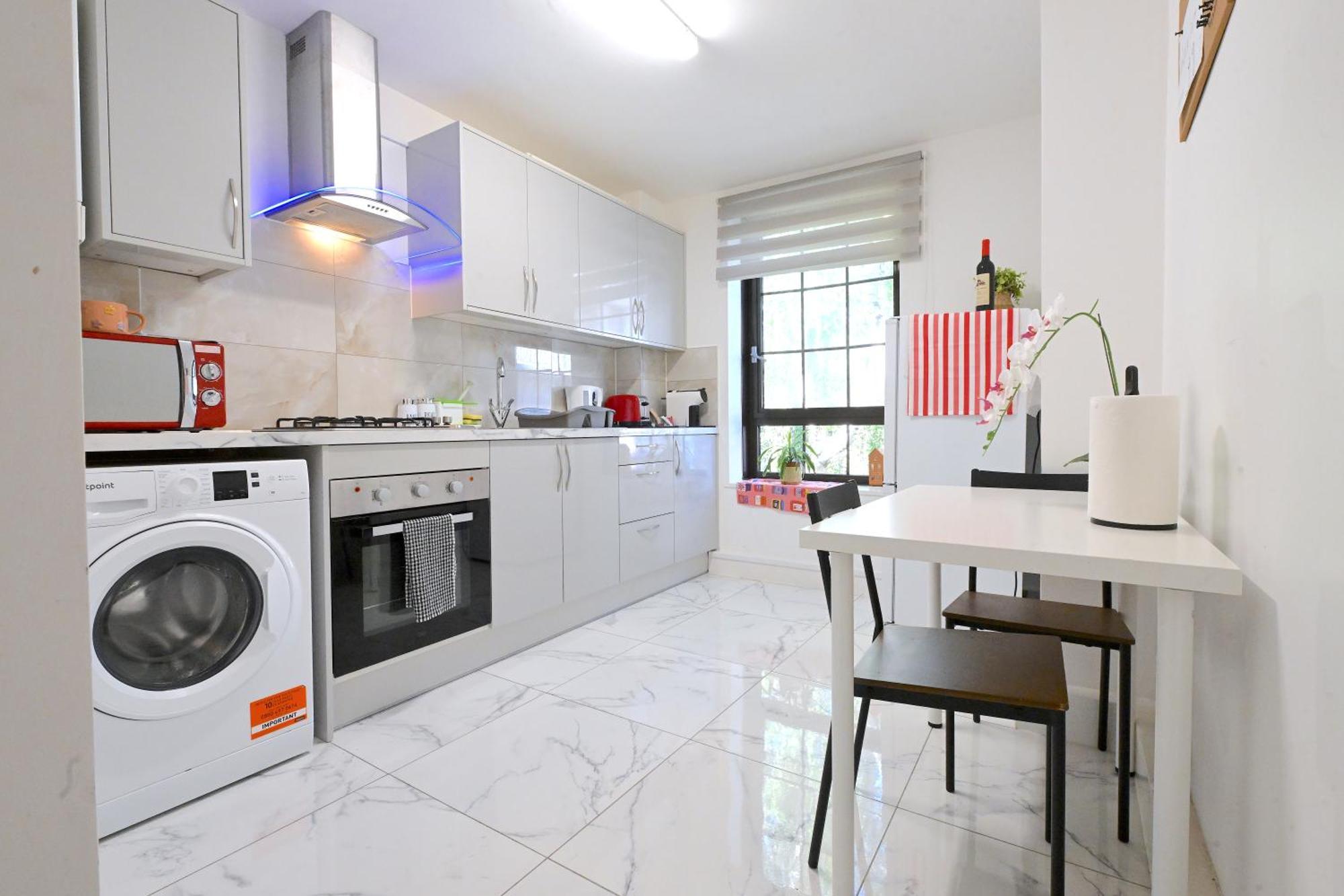 2 Bedroom Flat In - Old St - Zone 1 Appartement