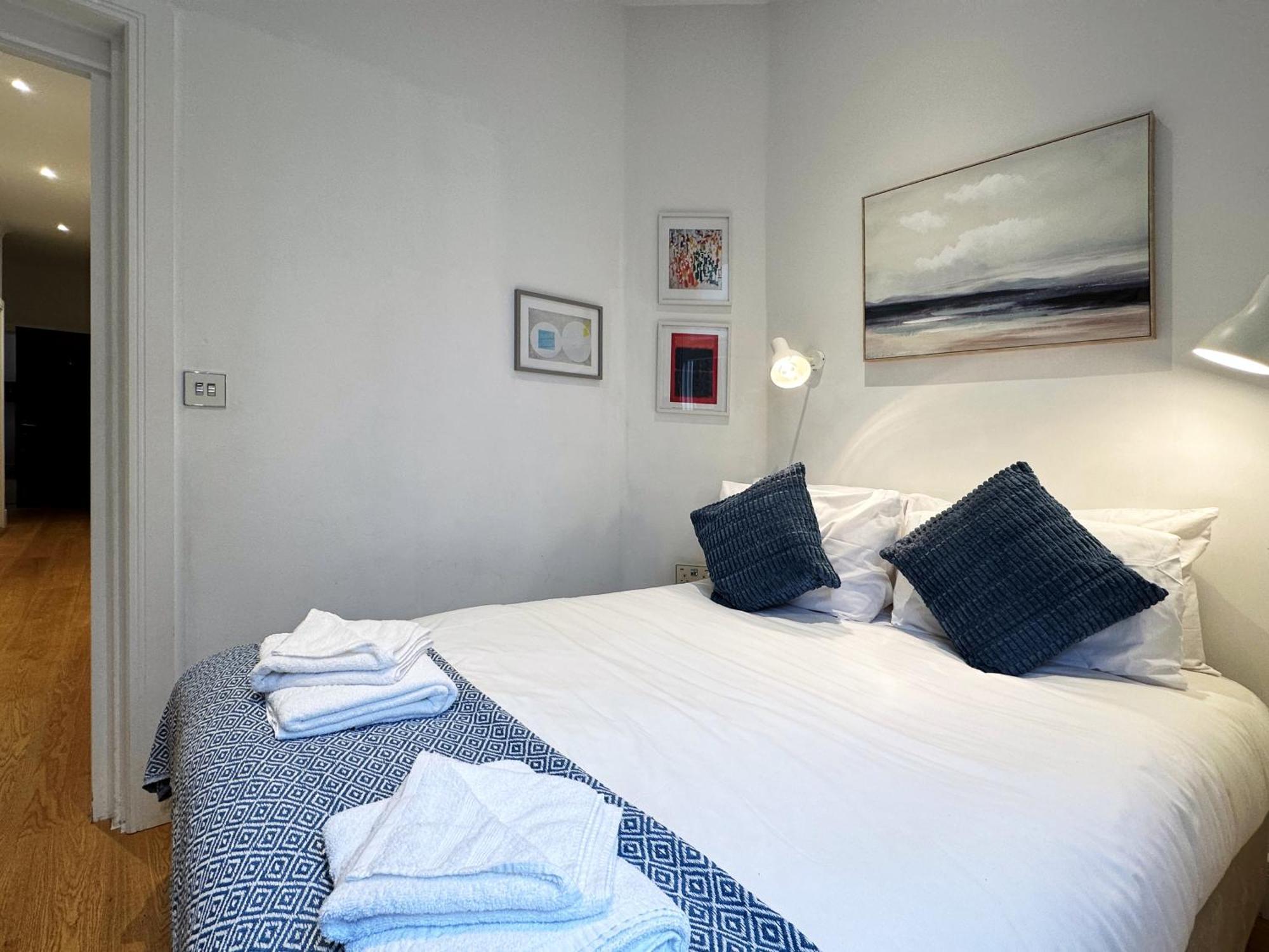 Lejlighed Theo's 2 Bedroom In