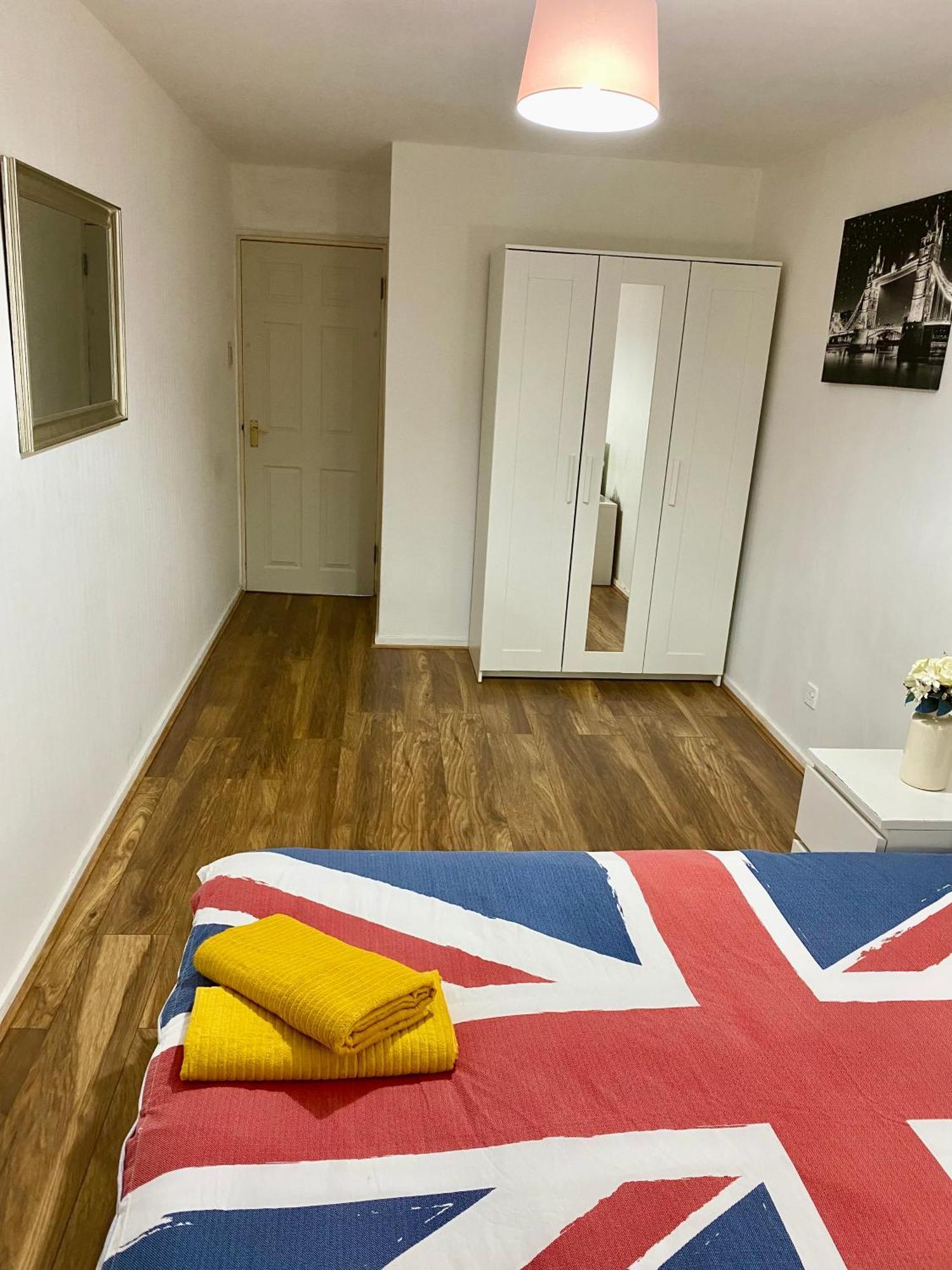 3 Bedroom Flat, Oxford Circus, W1w Leilighet *