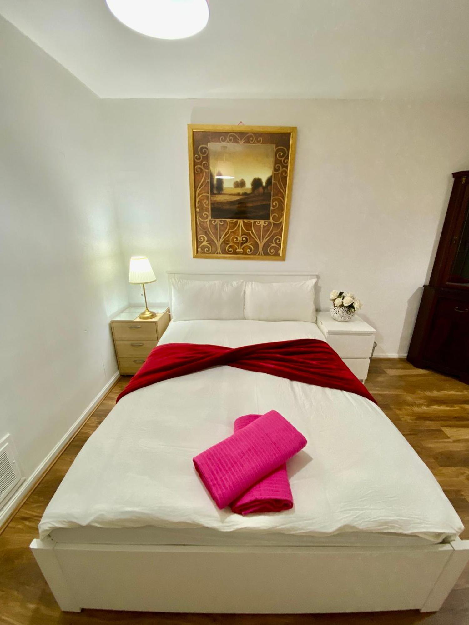 3 Bedroom Flat, Oxford Circus, W1w Leilighet