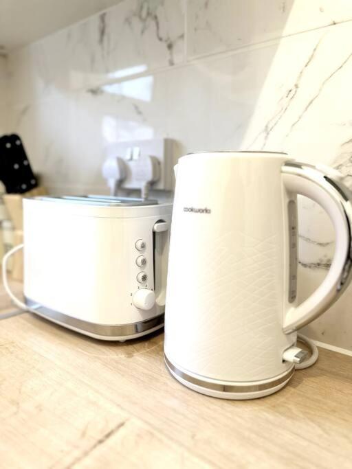 Quirky 3 Bedroom Flat In Shoreditch * London