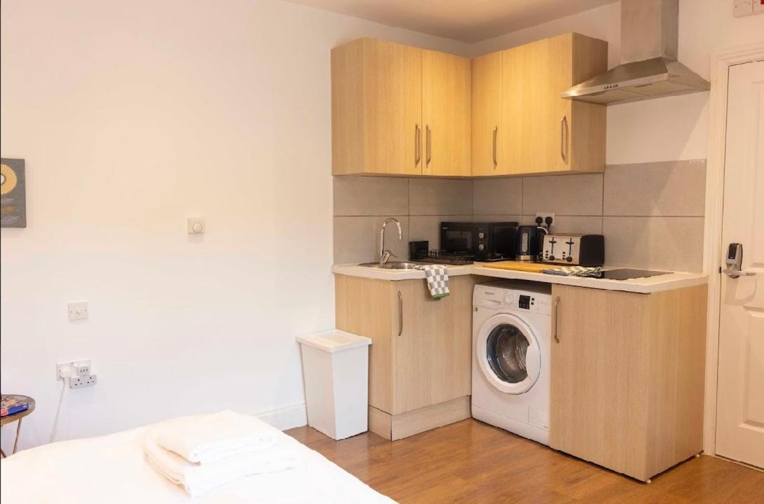 Cosy Flat In Putney, Apartment *