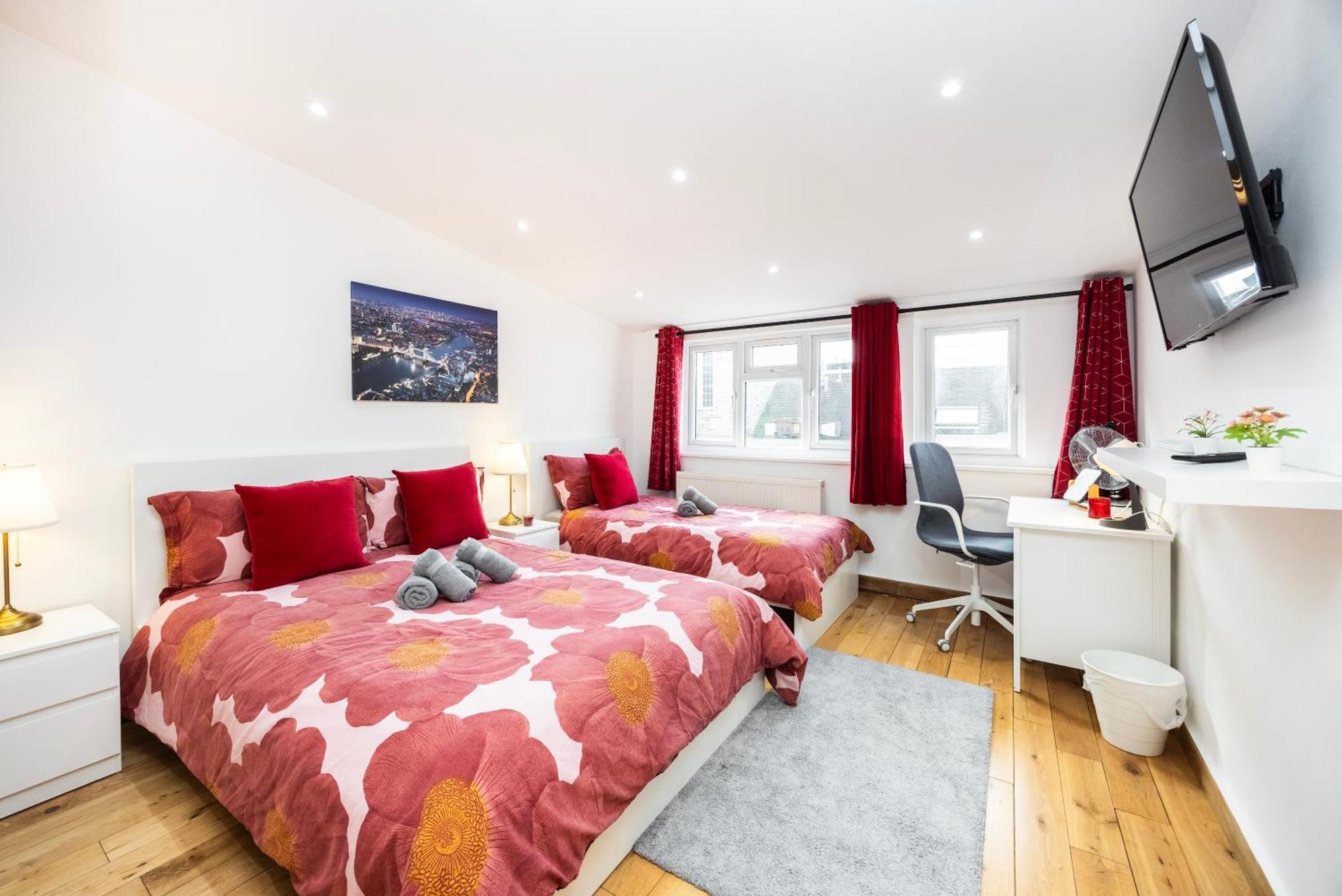 Apartment 2 Bedroom Charming & Magnificent Flat *