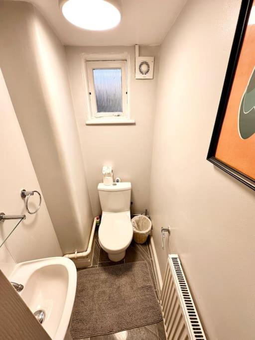 4 Bedroom House In Se4 Londres
