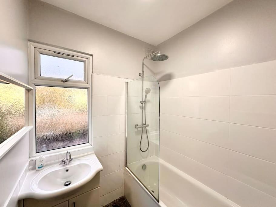4 Bedroom House In Se4 Appartement Londres