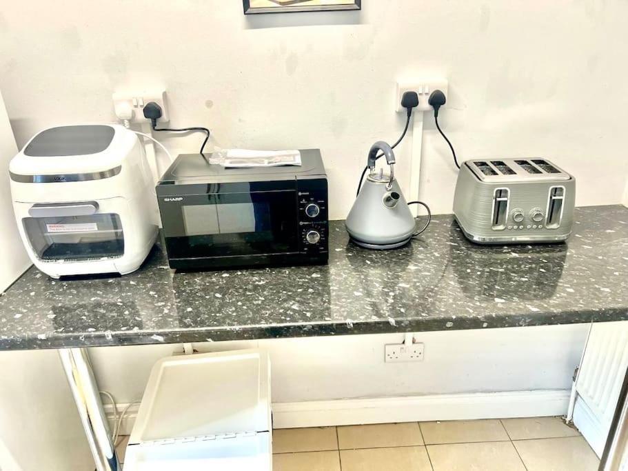 4 Bedroom House In Se4 Appartement Londres