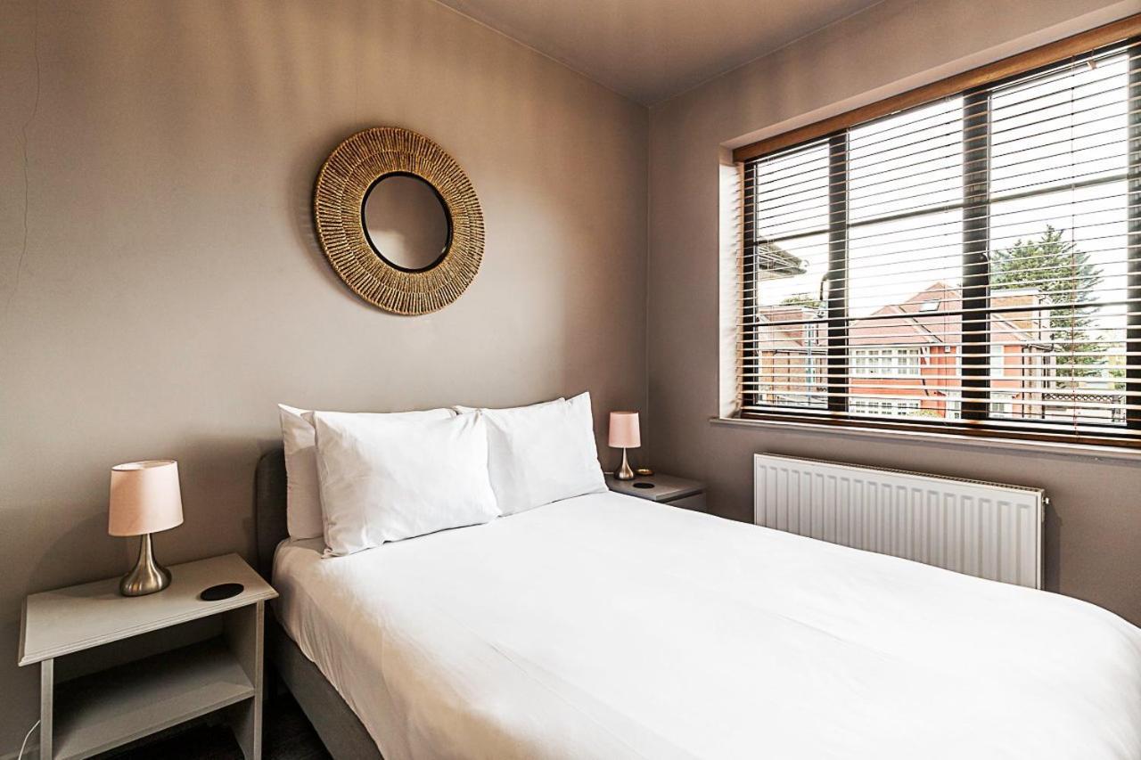Stunning 5 Bed House In Willesden Green!