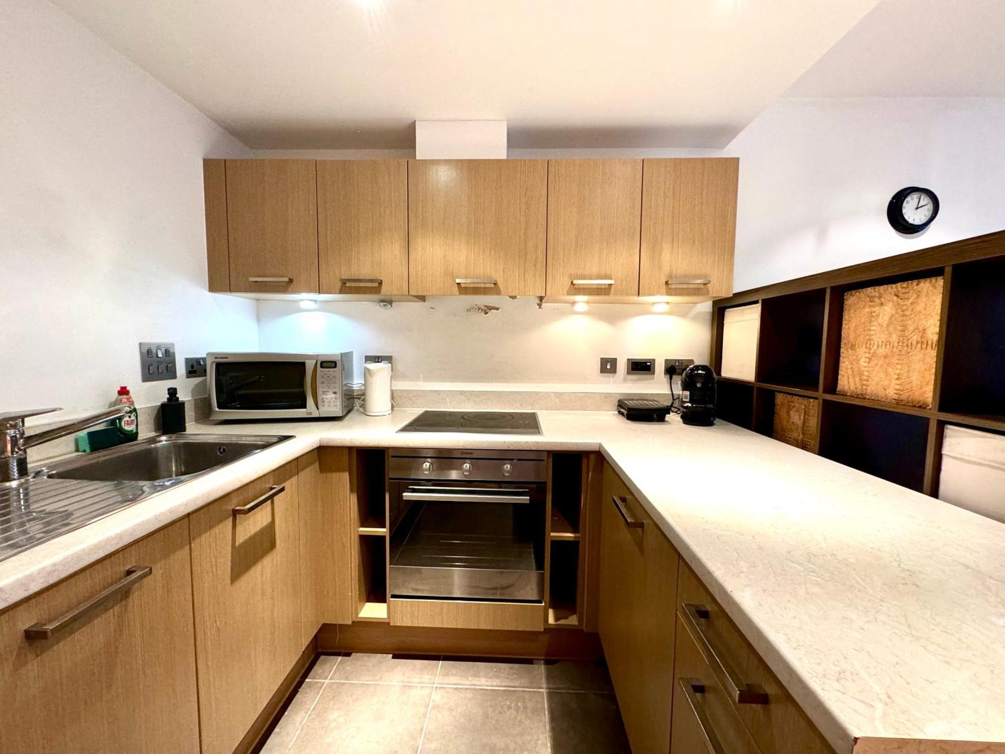 Cute 1 Bedroom Battersea Central By Wild Appartement