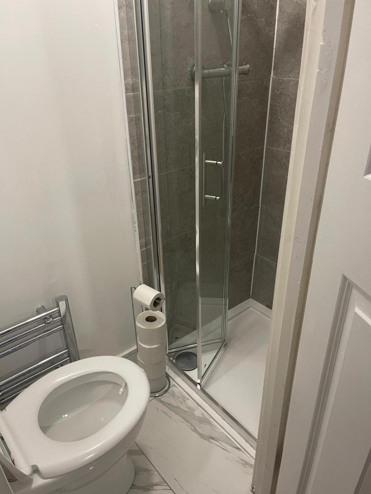Airport, Excel & 02 Arena Proximity House Privatunterkunft London