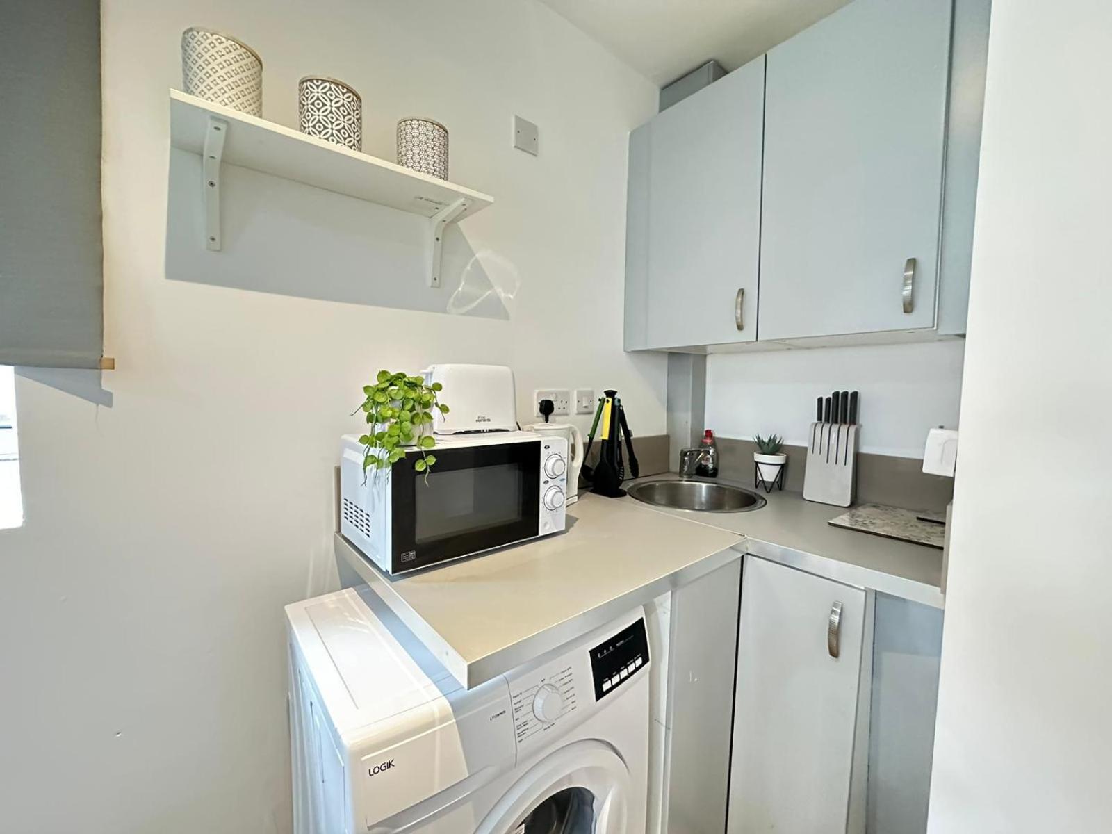 Harrow Road Beautiful Family Appartement