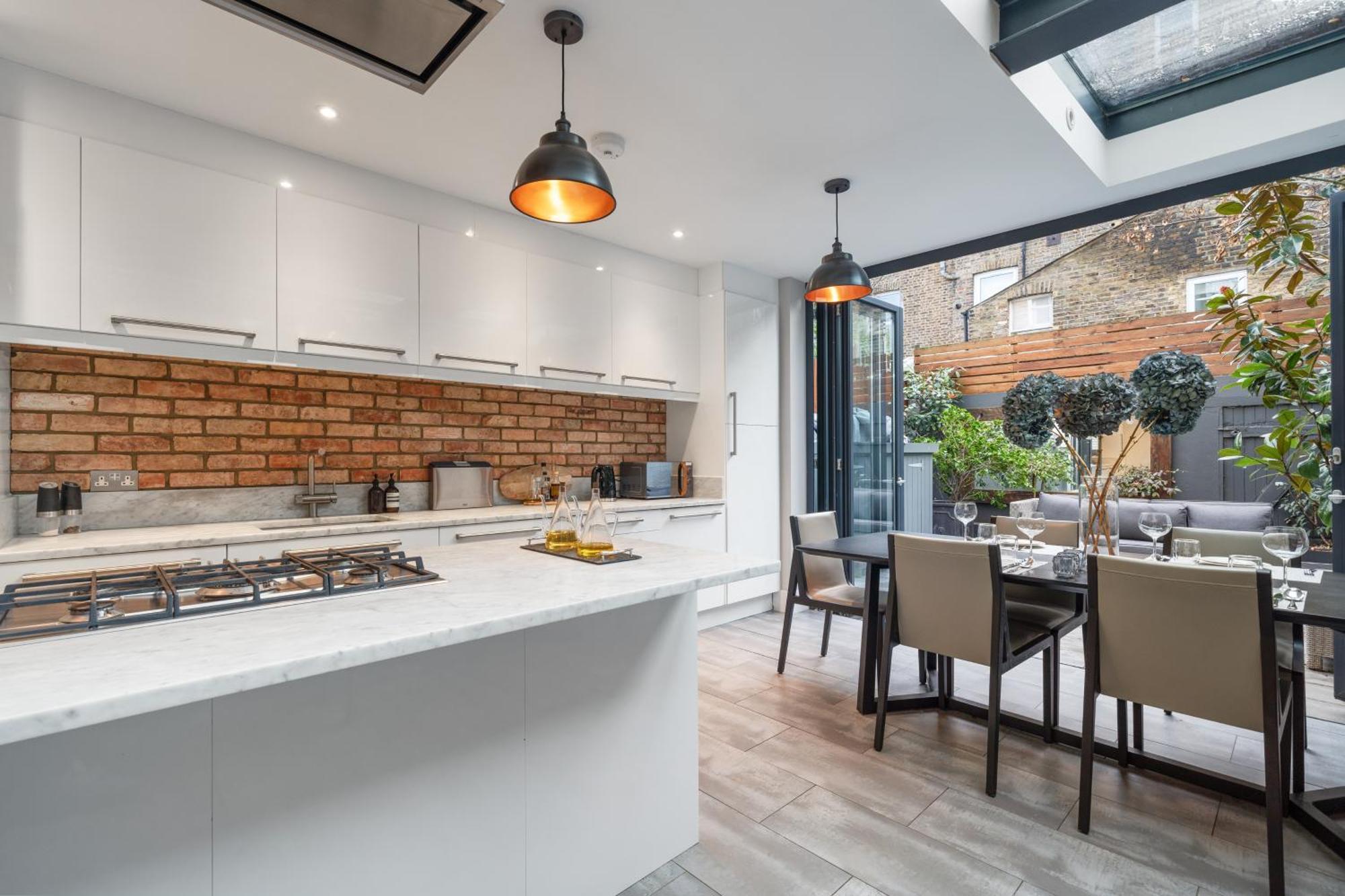 Central 4 Bedroom House With Garden In Battersea Close To Chelsea Feriehus *