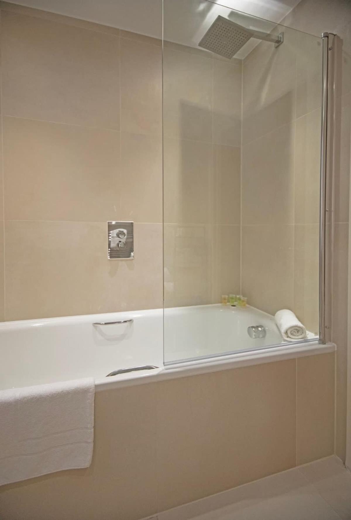 Westminster Two Bed One Bath Sleeps 5 Lägenhet *