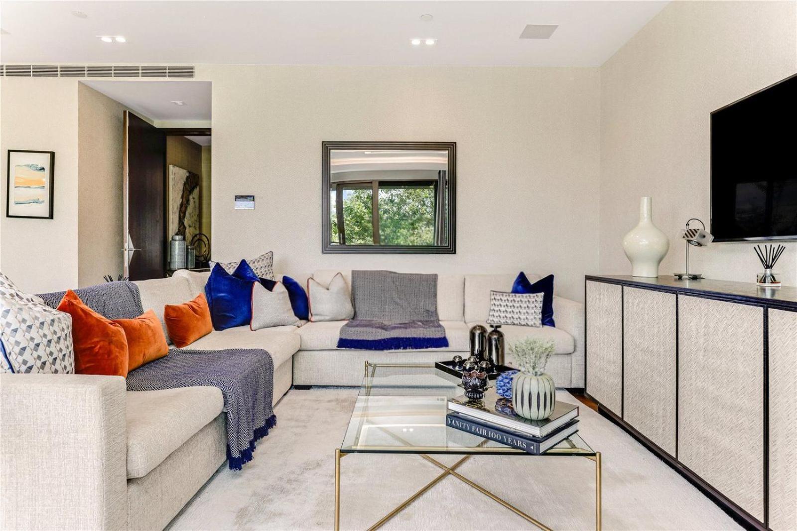 5 Million Pound Super Luxury Large Duplex Penthouse Sleeps 8 Lejlighed