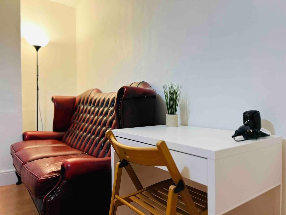 Apartment Entire Flat In King's Cross London