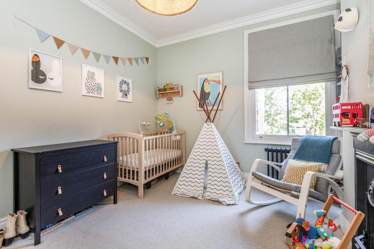 Casa vacanze Newly Renovated 4 Bed - North Londra