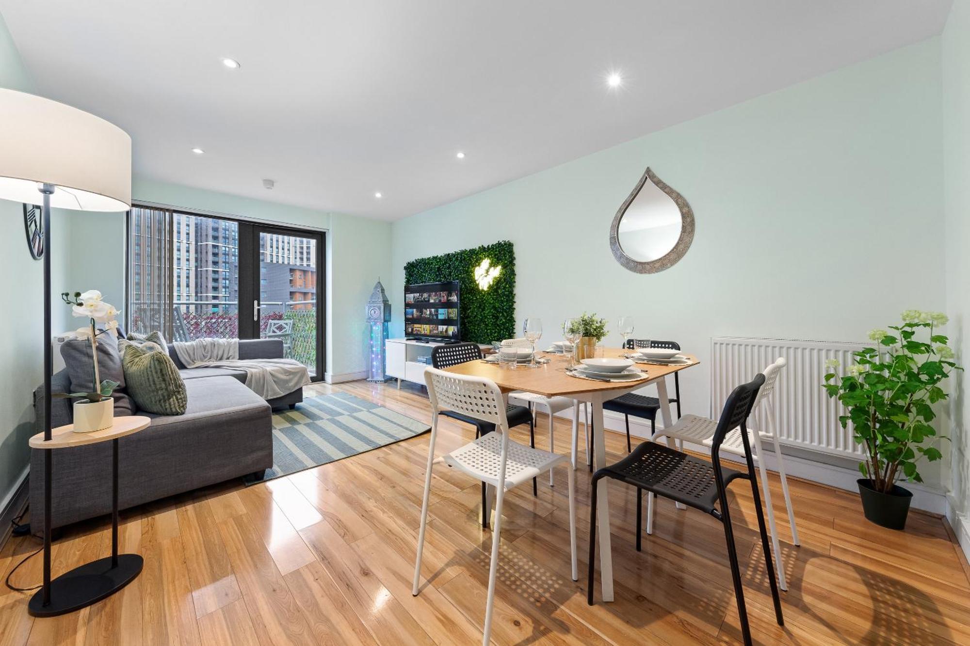 Appartement Bright Canning Town Fbs Long Term Retreat Londen