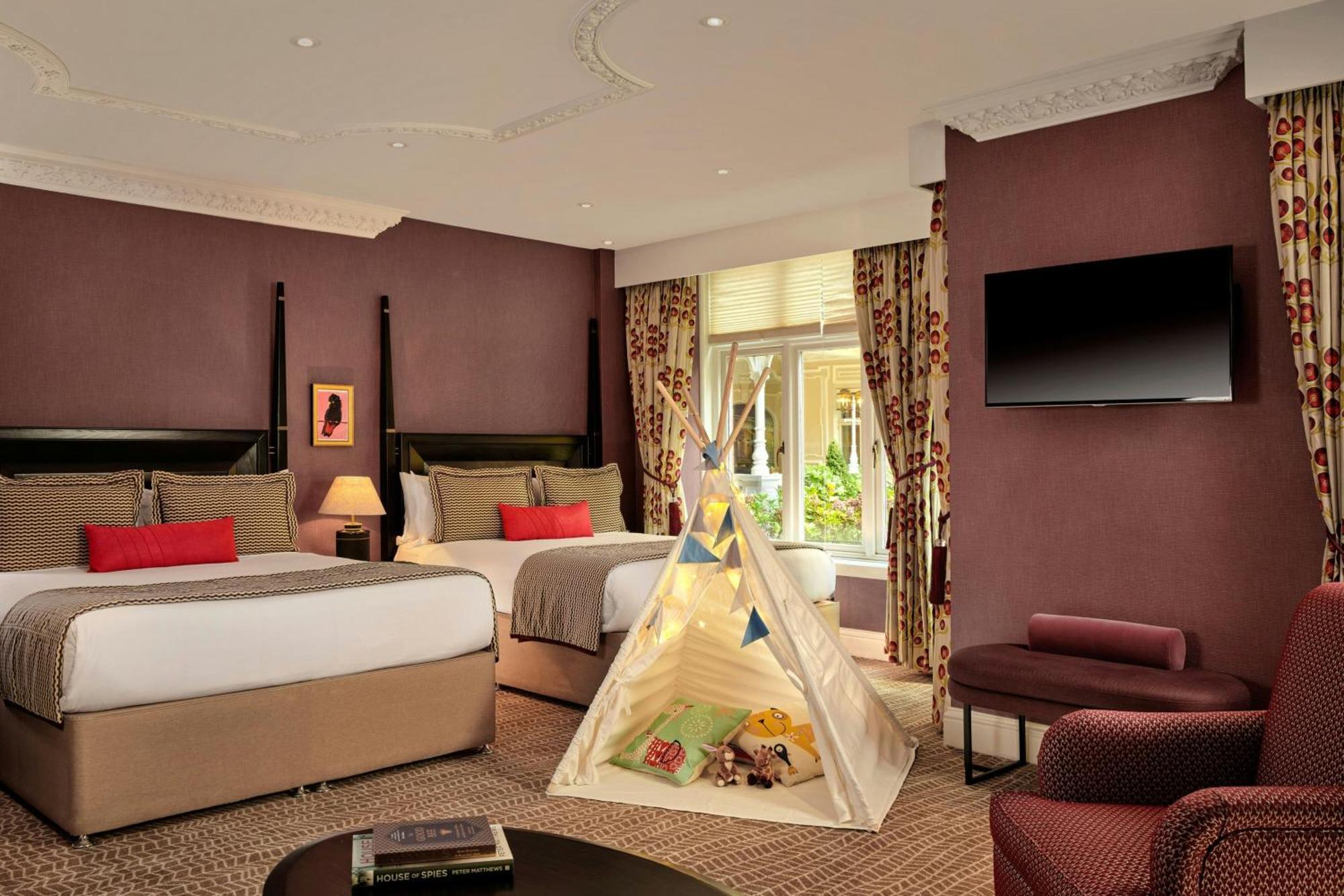 St. Ermin's Hotel, Autograph Collection