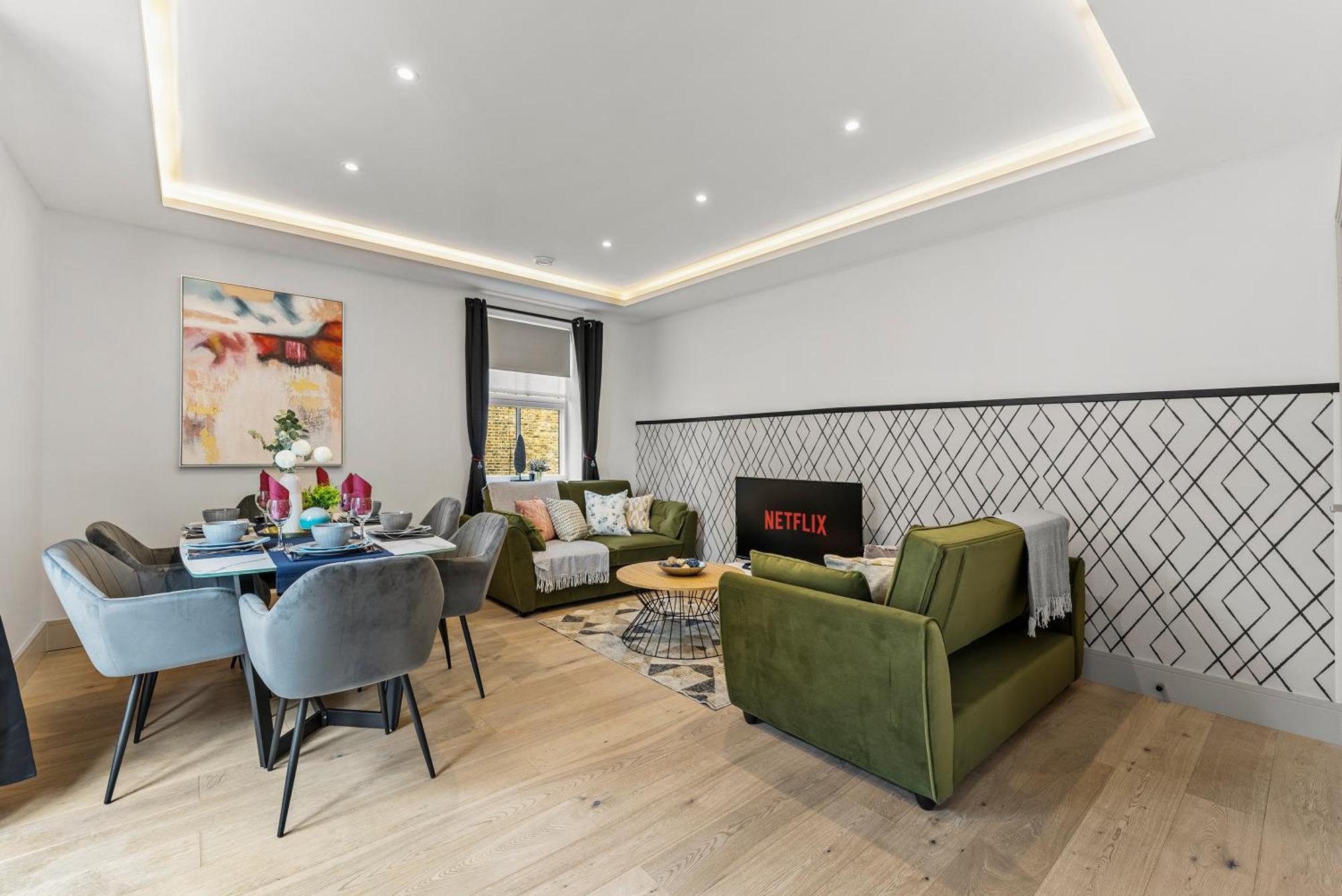 Stunning 2 Bed Flat In - Sleeps 8 -balcony Leilighet London
