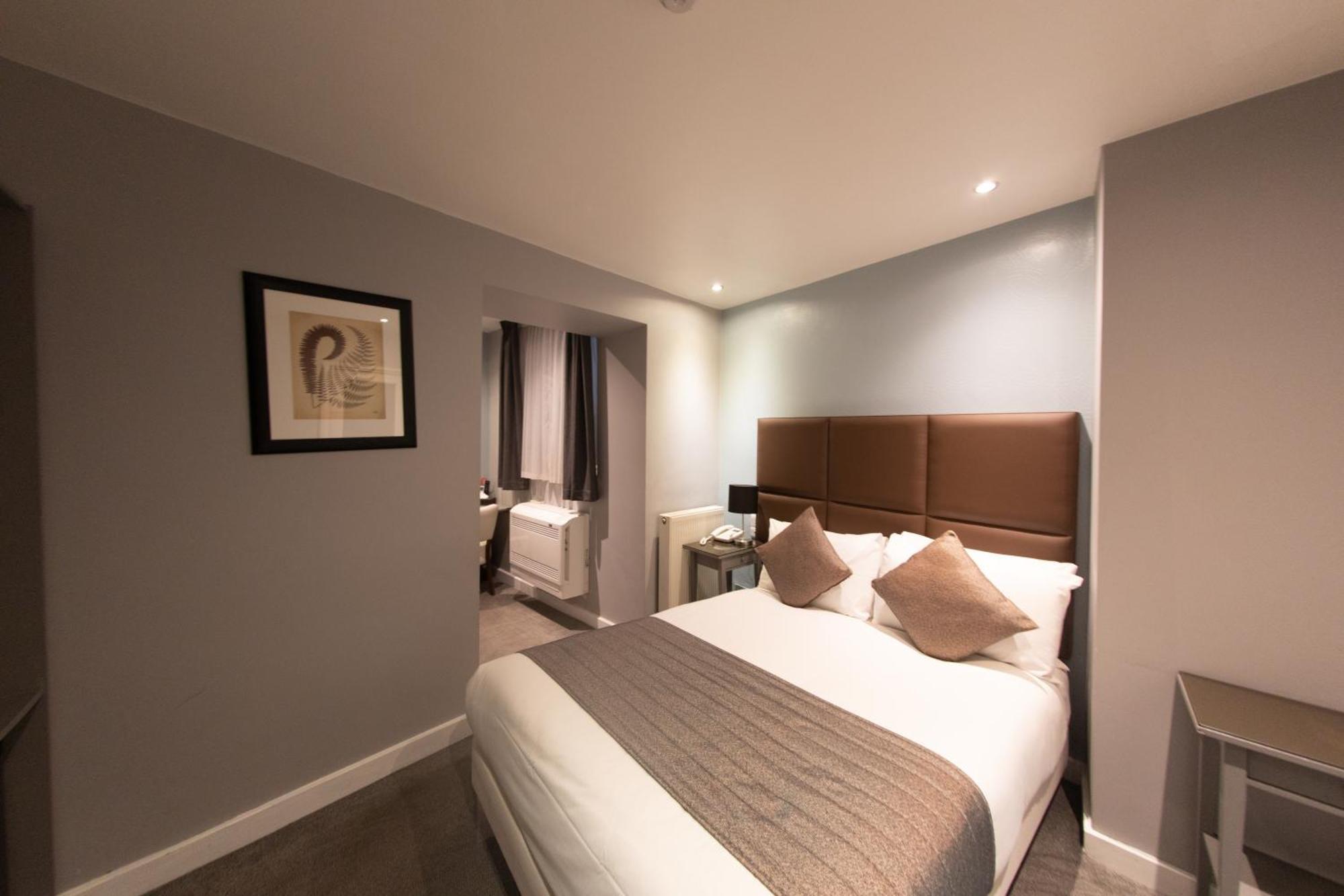 Duke Of Leinster 3* London