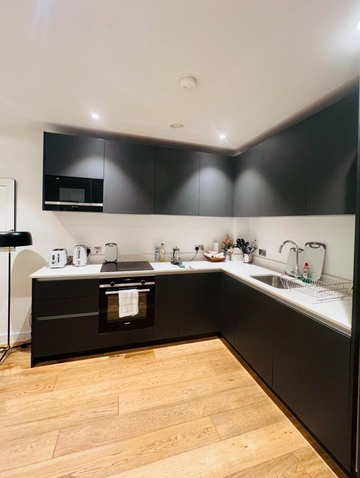 One Bedroom Near Tower Bridge Lägenhet