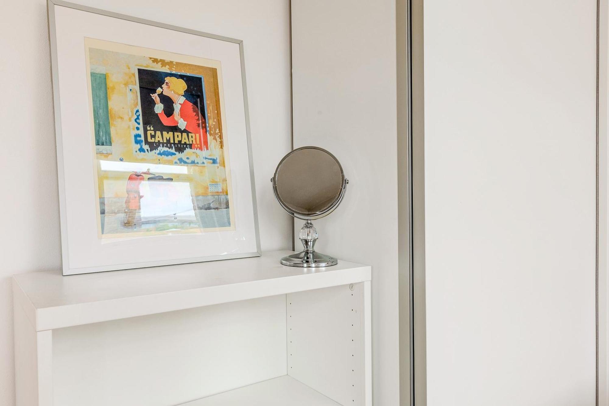 Lit & Airy In Vibrant Spitalfields London