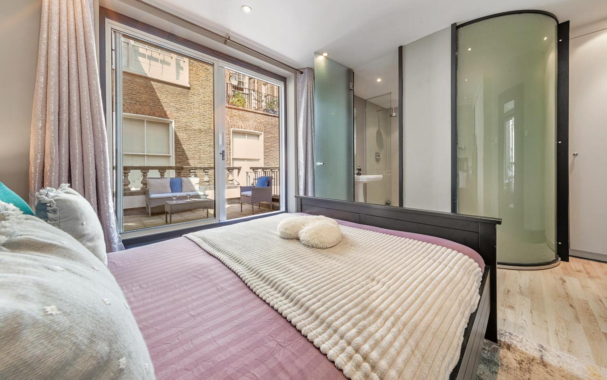 Townhouse With Rooftop By Hyde Park Appartement