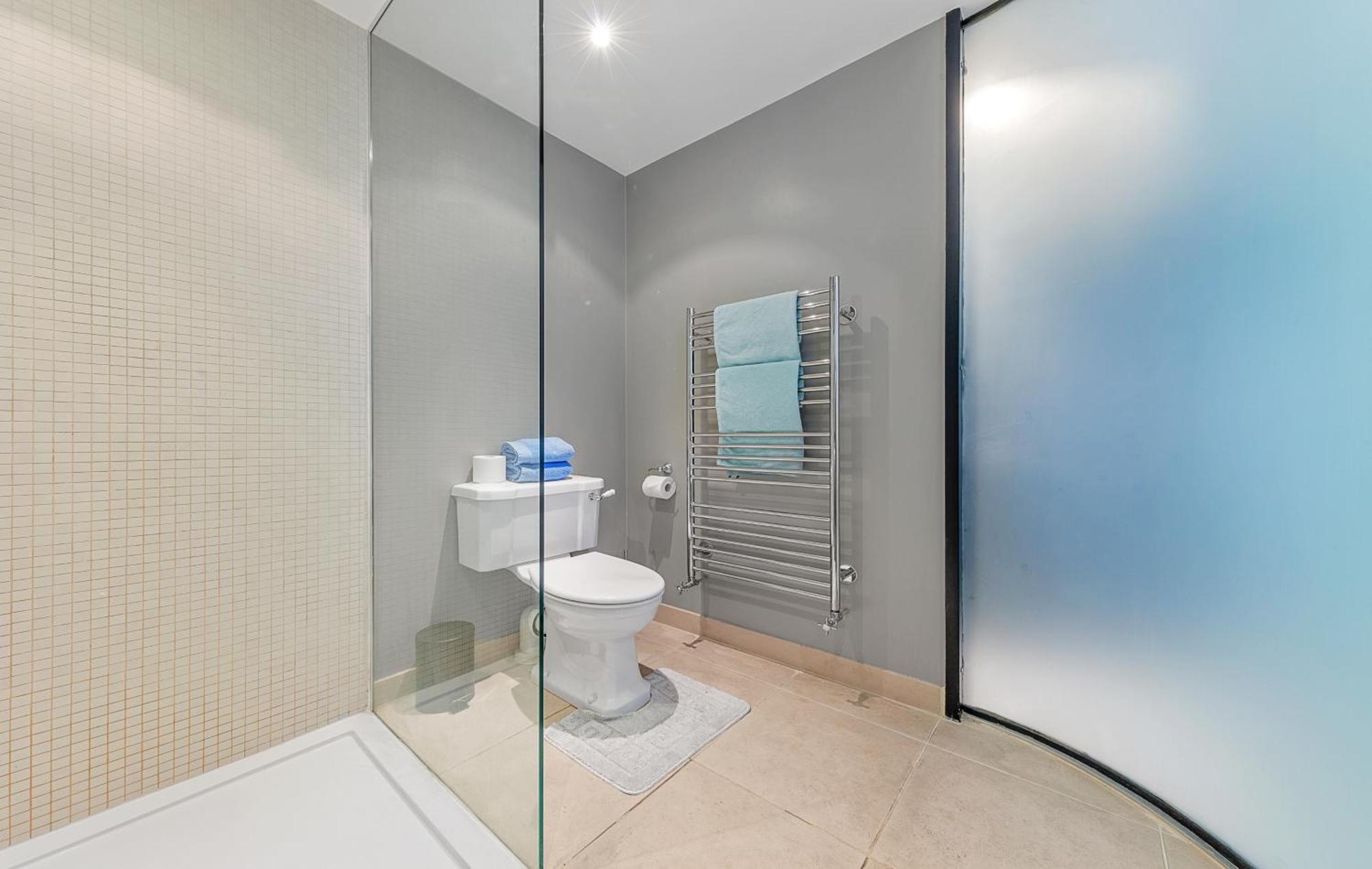 Townhouse With Rooftop By Hyde Park Appartement Londen