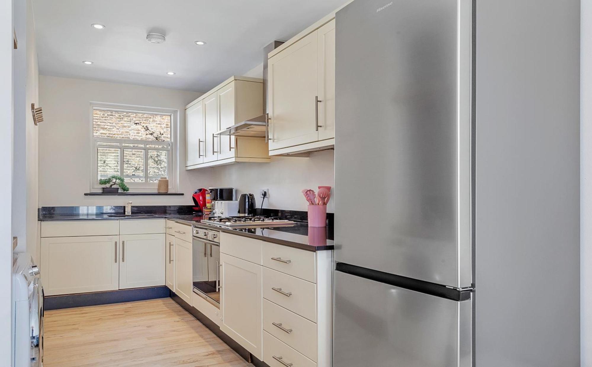 Townhouse With Rooftop By Hyde Park Londen